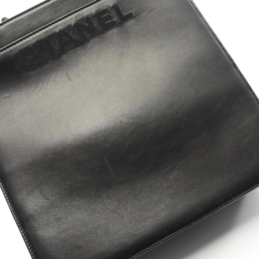 CHANEL Black Lambskin Leather Tote Bag - Picture 7 of 11